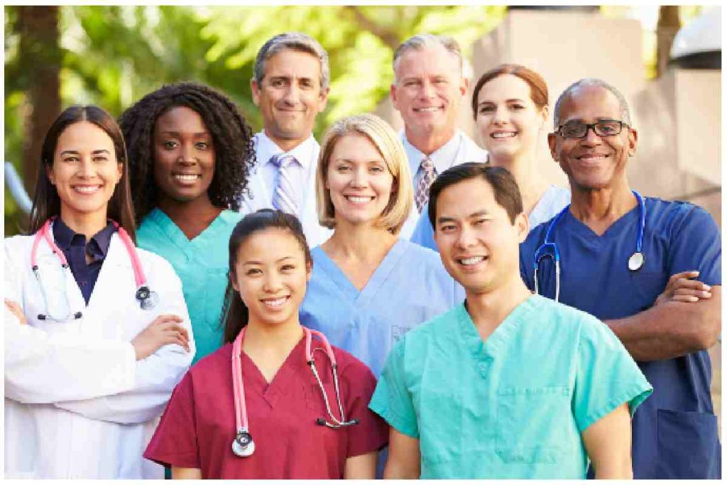 How to Personalize Your Work Uniform as a Nurse_