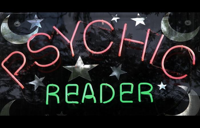 Top 7 Reasons To Reach Out To a Psychic After a Loss