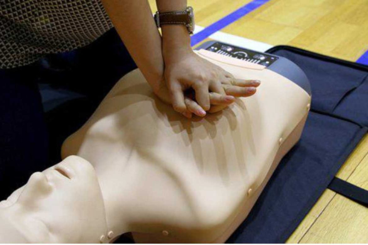 Resuscitation Teams Receive CPR Training