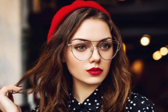 5 Celebrity Reading Glasses Styles