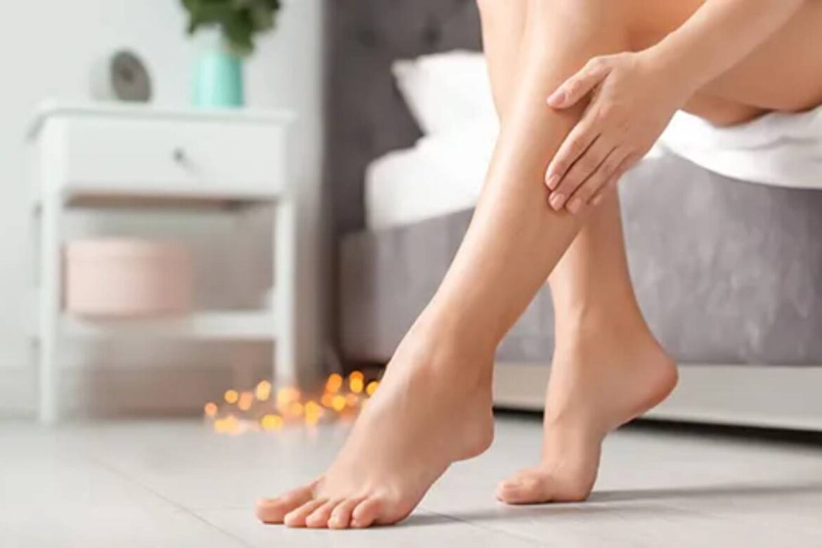 Daily-Habits-for-Healthy-Legs-and-Feet_-Expert-Recommended-Practices