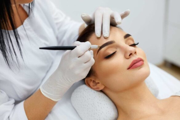 Eyebrow Microblading
